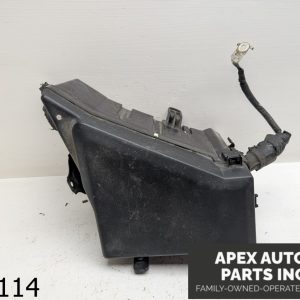 OEM 2006 Subaru Tribeca 3.0L  Engine Fuse Relay Box Fusebox Housing Covers