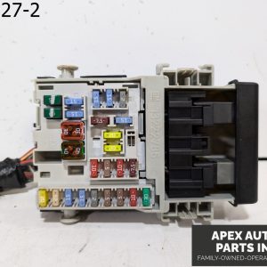 OEM 2015 Chevrolet Malibu 2.5L Interior Fuse Relay Box 13222786 & SANA