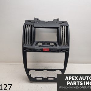 OEM 2009 Land Rover LR2 3.2L Center Radio Climate Dash Air Vent Bezel