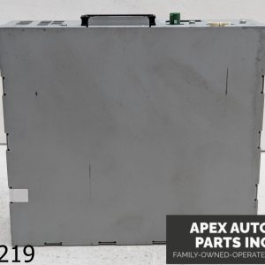OEM 2012 Audi Q7 3.0L Radio Receiver Control Unit