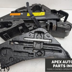 OEM 2012 Audi Q7 3.0L EMERGENCY SPARE TIRE JACK  + TOOL KIT SET