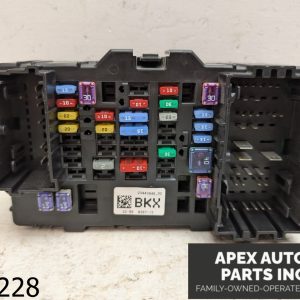 OEM 2017 Chevrolet Silverado 1500 5.3L Cabin Fuse Box