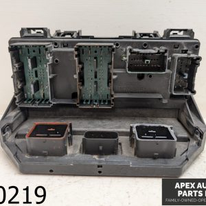 OEM 2014 Chrysler Town & Country 3.6L Totally Integrated Power Module TIPM