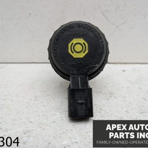 OEM 2012 Volkswagen Passat 2.5L Brake Master Cylinder Fluid Cap
