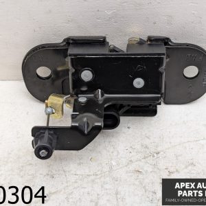 OEM 2002 Chevrolet Suburban 5.3L Off-Road Hatch Lock/Latch/Actuator