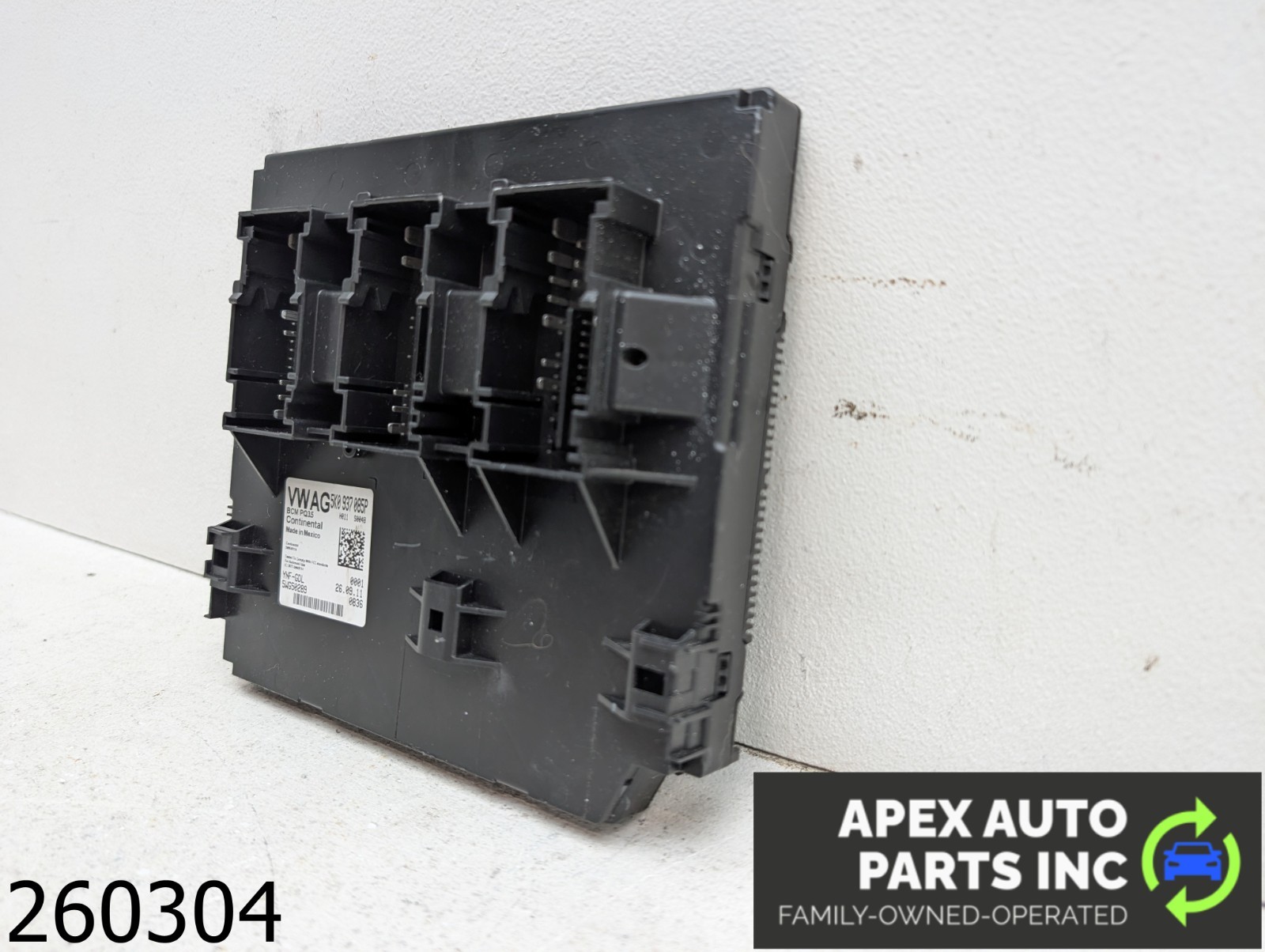 OEM 2012 Volkswagen Passat 2.5L BODY CONTROL MODULE BCM COMPUTER - Image 2