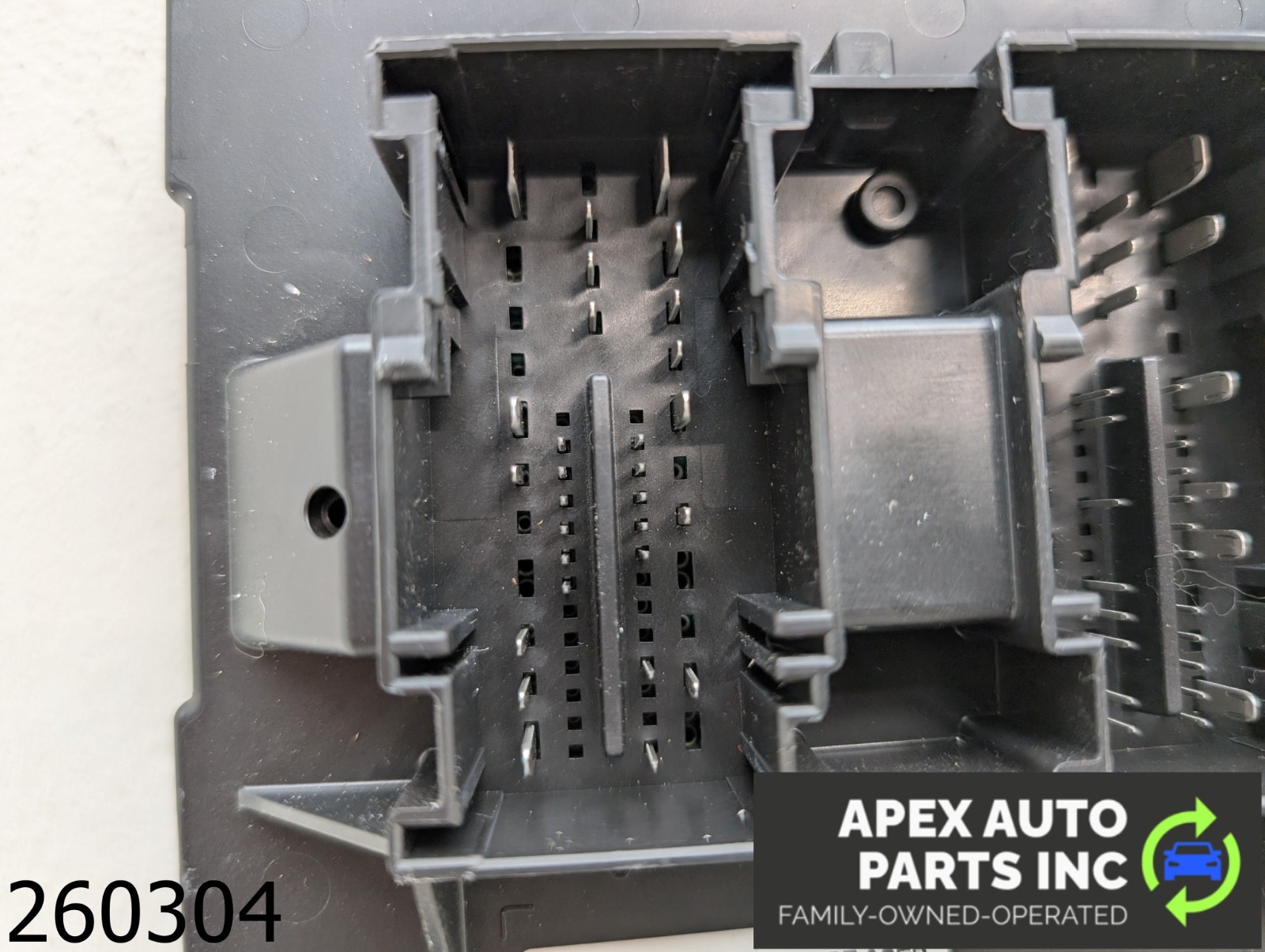 OEM 2012 Volkswagen Passat 2.5L BODY CONTROL MODULE BCM COMPUTER - Image 10