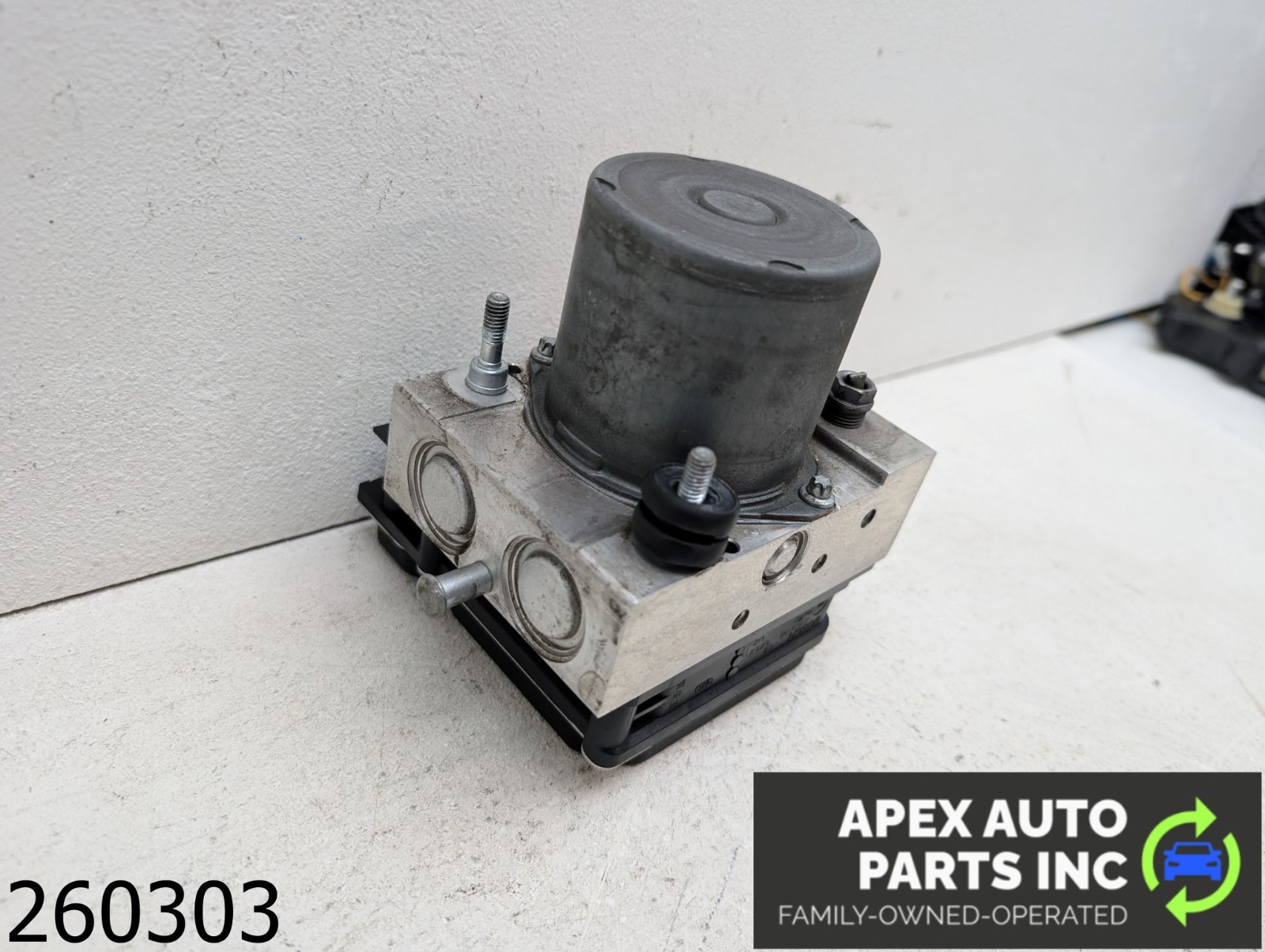 OEM 2008 Land Range Rover 4.4L ABS ANTI-LOCK BRAKE PUMP MODULE - Image 6