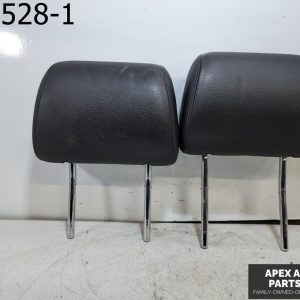 OEM 2005 Volkswagen Touareg 3.2L FRONT SEAT HEAD REST LEFT & RIGHT