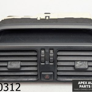 OEM 1996 Lexus LS400 4.0L CENTER DASH AIR VENTS WITH CLOCK