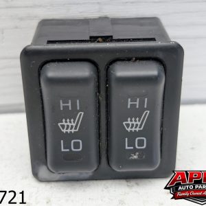 OEM 2002 Mitsubishi Montero 3.5L  HEATED SEAT SWITCH BUTTON