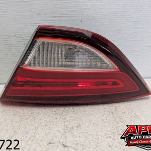 OEM 2015 Chrysler 200 2.4L Right Passenger Side Inner Trunk Mounted Tail Light