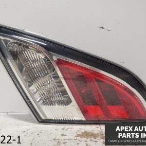 OEM 2009-2013 Mazda 6 2.5L Passenger Tail Light Bulb Type Lid Mounted