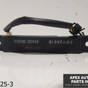 OEM 2014-2016 KIA Cadenza 3.3L Smart Key Keyless Entry Antenna Module