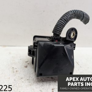 OEM 2002 Lexus LS430 4.3L Engine Fuse Box Relay Junction Block Panel