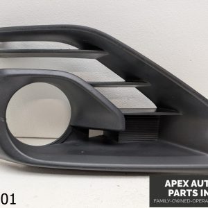 OEM 2017-2020 Nissan Pathfinder 3.5L Left LH FogLight Bezel Surround Trim