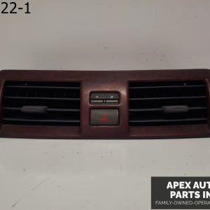 OEM 2007 Toyota Camry 3.5L Center Dash Air Vents Assembly Hazard Switch