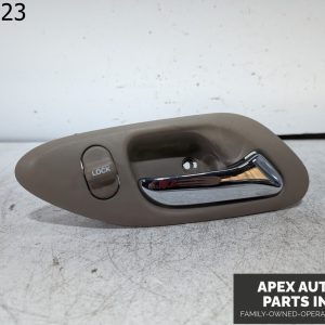 OEM 1998 Honda Accord 3L Front Right Side Inner Inside Door Handle S84FR-GR1