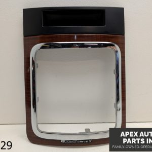 OEM 2005-2007 Jeep Grand Cherokee 5.7L Center Console Gear Shifter Bezel Trim