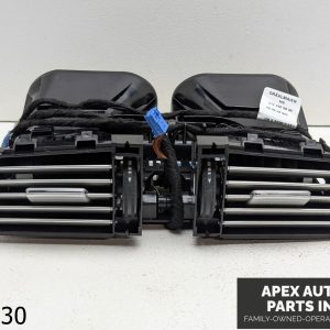 OEM 2010-2013 Mercedes E350 3.5L  Center Dash AC A/C Heater Air Vent