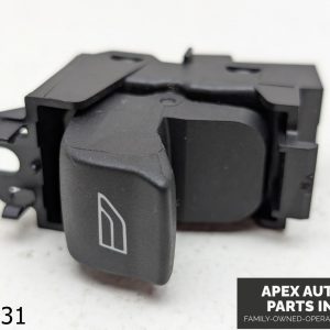 OEM 2008-2012 Land Rover LR2 3.2L Window Switch