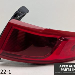 OEM 2013-2019 Lincoln MKT 3.5L Tail Light Assembly Right