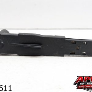 OEM 2012 Volvo XC60 3.0L Exterior Front Headlight Anchor Plug