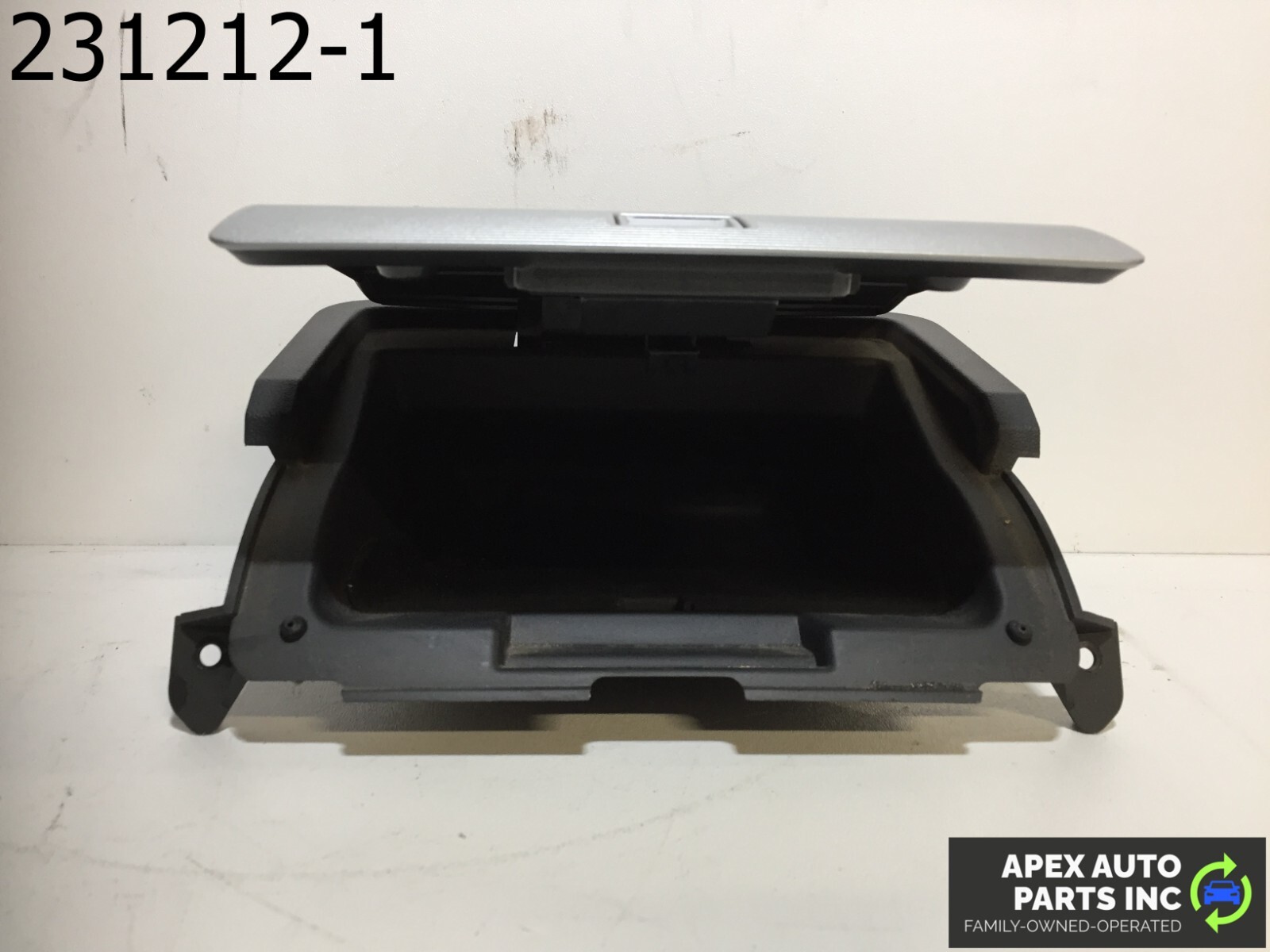 OEM Dodge Journey 2009 Mounted Navigation Display Screen 05064339AE - Image 4