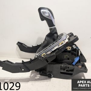 OEM 2015 Ford Fusion 1.5L Transmission Shifter Assembly