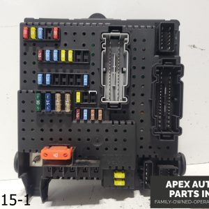 OEM 2003-2006 Volvo XC90 2.5L Rear Power Junction Fuse Box Relay 30728273