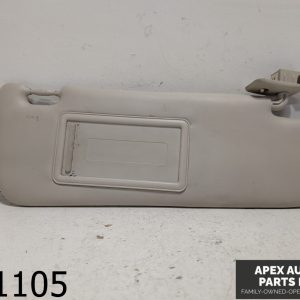 OEM 2012 Fiat 500 POP 1.4L Passenger Sun Visor 2 Door Without Illumination