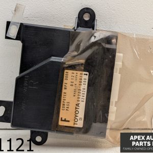 OEM 1996 Lexus LS400 4.0L Right Passenger Door MULTIPLEX MODULE
