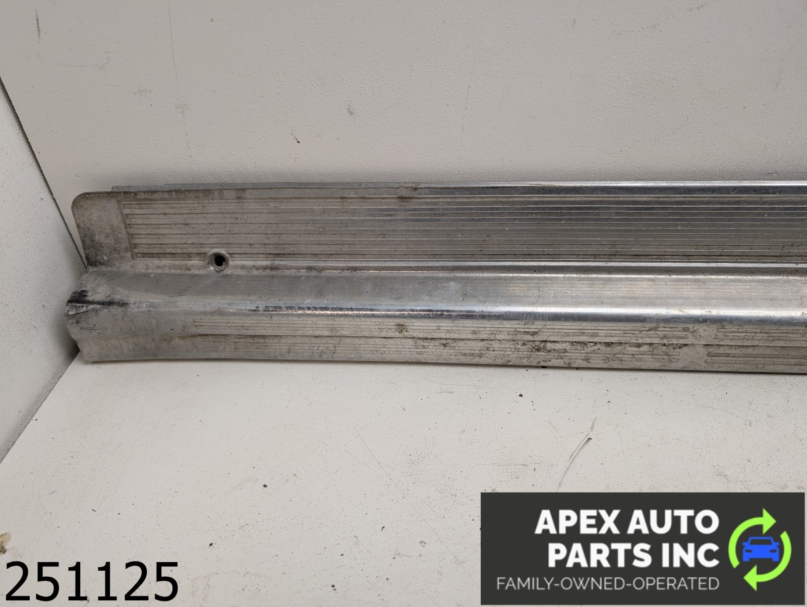 OEM 1979 Chevrolet El Camino 3.9L Chrome Lower Door Sill Trim Plates Molding - Image 4