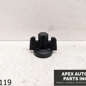 OEM 1978 Chevrolet Caprice 4.1L Single Tail Lamp Wing Nut