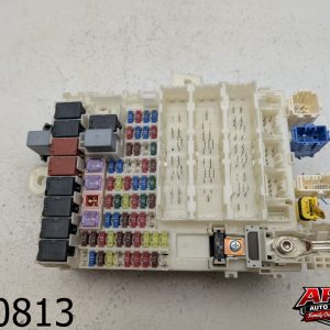 OEM 2010 Honda Insight 1.4L Junction Block Fuse Box Assembly