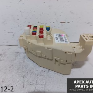 OEM 2009-2011 Hyundai Genesis 3.8L Front Right Junction Box Fuse Box 919503M300