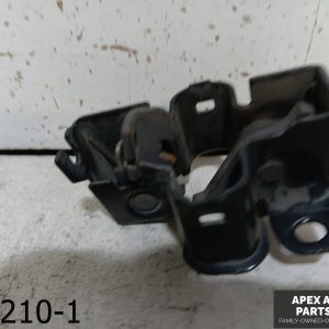 OEM 2005-2007 Mercedes C230 1.8L LOWER SIDE HOOD SAFETY LOCK LATCH CATCH