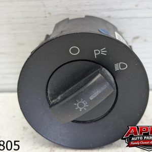 OEM 2009 Ford E-450 6.0L Headlight Switch Motorcraft