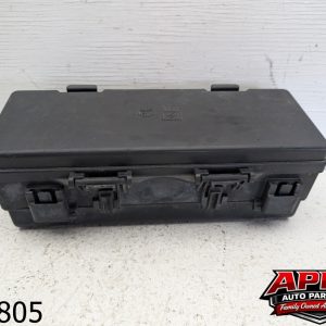 OEM 2009 Ford E-450 6.0L  Engine Fuse Box