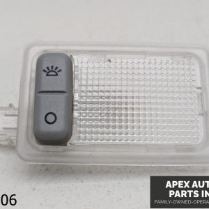 OEM 2011-2012 Land Rover LR2 3.2L ROOF LAMP