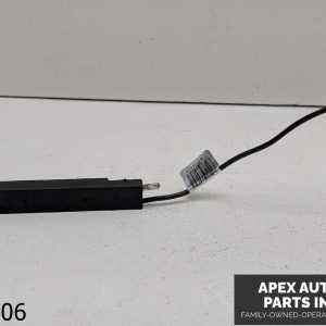 OEM 2011-2012 Land Rover LR2 3.2L Antenna Amplifier Signal
