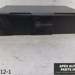 OEM 2002-2005 Mercedes ML500 5.0L CD Changer 6 Disk Player 1638203889