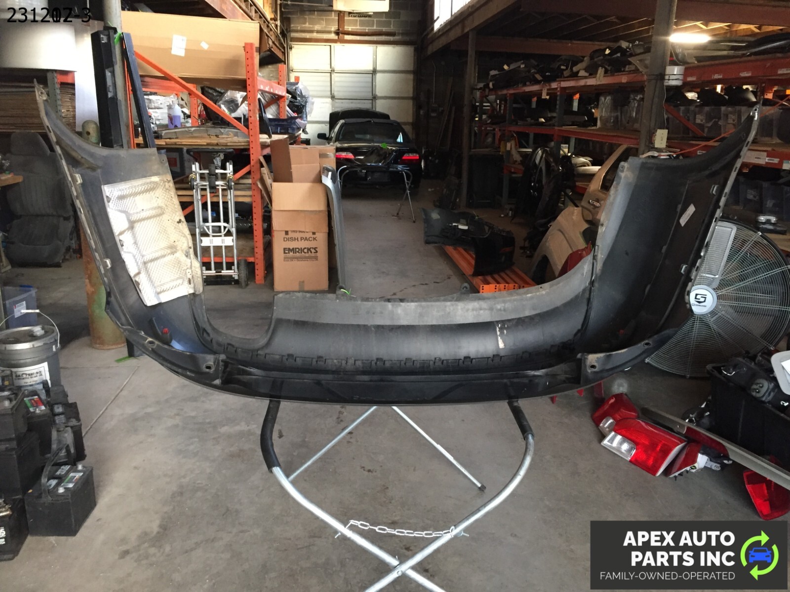 *NO SHIPPING* OEM Volkswagen CC 2012 REAR BUMPER COVER W/O PDC HOLE - Image 5