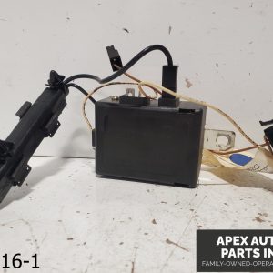 OEM 1998-2001 Mercedes ML320 3.2L Radio Antenna Amp Amplifier A1638200289