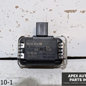 OEM 2004-2007 Volvo XC70  Windshield Rain Sensor Module 30649885