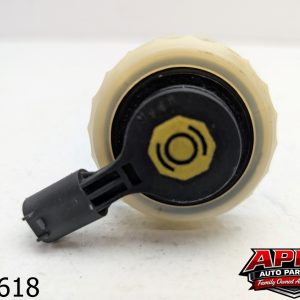 OEM 2001 BMW 740i 740iL 4.4L  Master Brake Fluid Cap