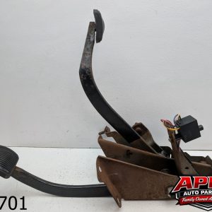 OEM 1995 Jeep Cherokee Clutch Brake Pedal Assembly