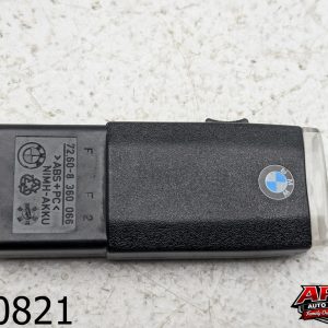 OEM 2004 BMW 530i 3.0L Light Lamp Glovebox Torch