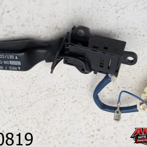 OEM 2002 Toyota Prius 1.5L STEERING WHEEL SET/RESUME CRUISE CONTROL SWITCH