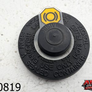 OEM 2002 Toyota Prius 1.5L Master Brake Fluid Cap